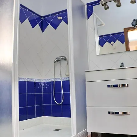 La Roa Con Piscina Comunitaria Y Privada *